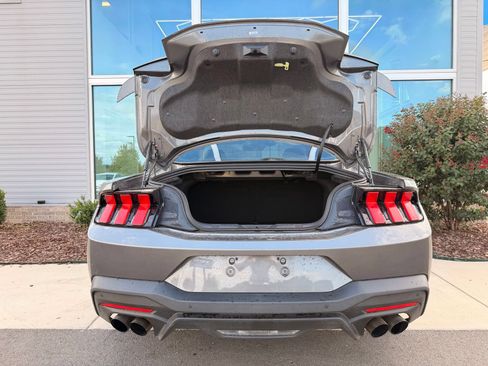 Used 2024 Ford Mustang GT Premium RWD image 29