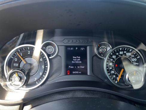 Used 2021 RAM 2500 Big Horn image 21