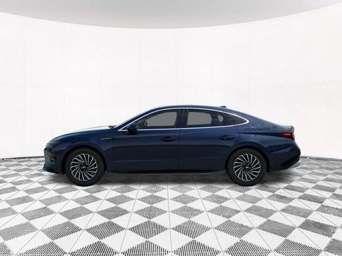 New 2026 Hyundai Sonata SEL FWD image 3