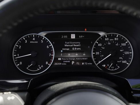 Used 2024 Nissan Pathfinder SL w/ Black Appearance Package image 13