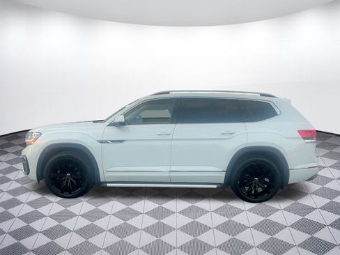 Used 2021 Volkswagen Atlas SEL Premium image 2