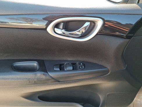 Used 2018 Nissan Sentra SV image 14