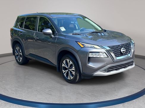 Used 2022 Nissan Rogue SV FWD image 3