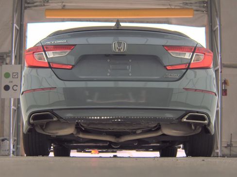Used 2022 Honda Accord Sport Special Edition image 9
