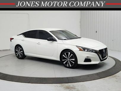 Used 2022 Nissan Altima 2.5 SR