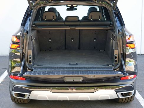 Used 2024 BMW X5 sDrive40i w/ Parking Assistance Package RWD image 10