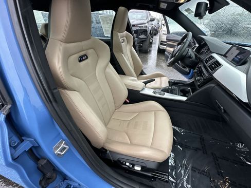 Used 2018 BMW M3 RWD image 35