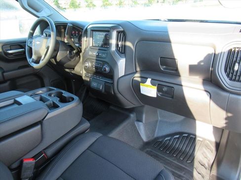 New 2025 Chevrolet Silverado 1500 W/T w/ WT Value Package image 11