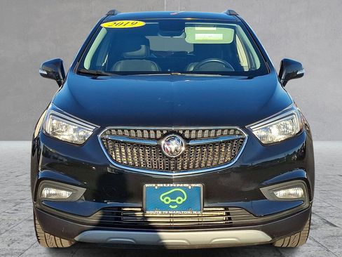 Certified 2019 Buick Encore Sport Touring AWD/4WD image 2