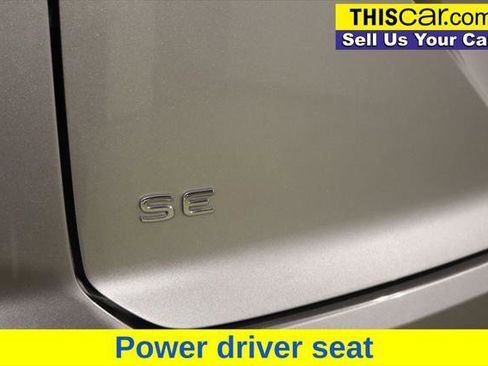 Used 2023 Volkswagen Atlas Cross Sport SE FWD image 12