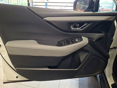 Certified 2025 Subaru Outback Premium image 12