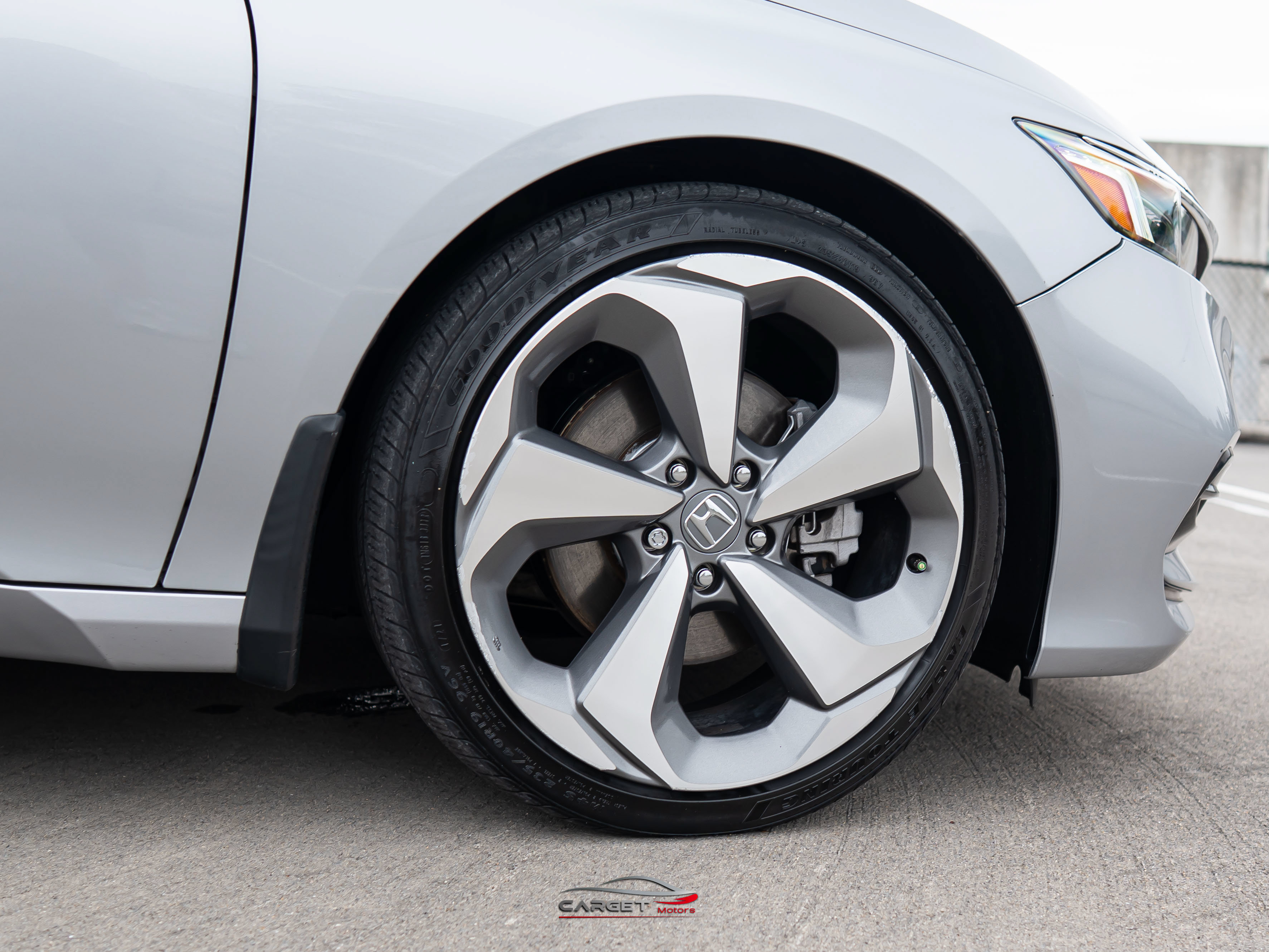 Used 2020 Honda Accord Touring image 10