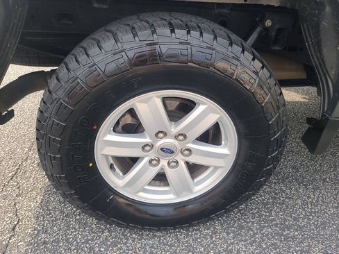 Used 2023 Ford F150 XLT AWD/4WD image 8