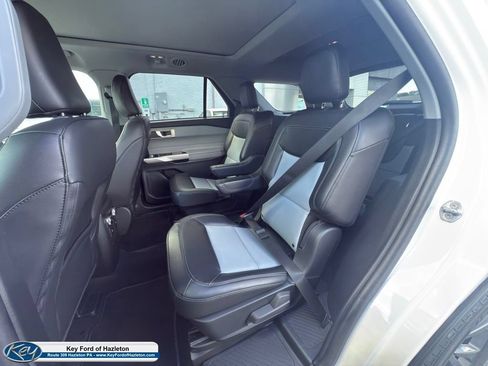 Certified 2023 Ford Explorer XLT w/ Equipment Group 202A AWD/4WD image 28