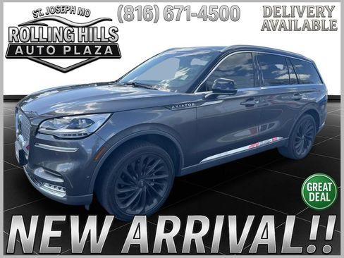 Used 2020 Lincoln Aviator Reserve w/ Equipment Group 202A AWD/4WD image 1