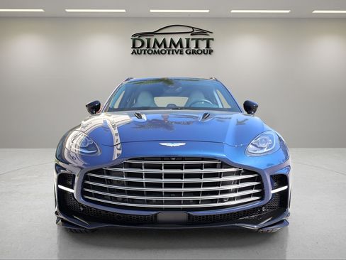 Used 2025 Aston Martin DBX 707 AWD/4WD image 8