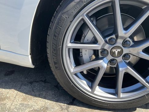 Used 2023 Tesla Model 3 Standard Range image 78