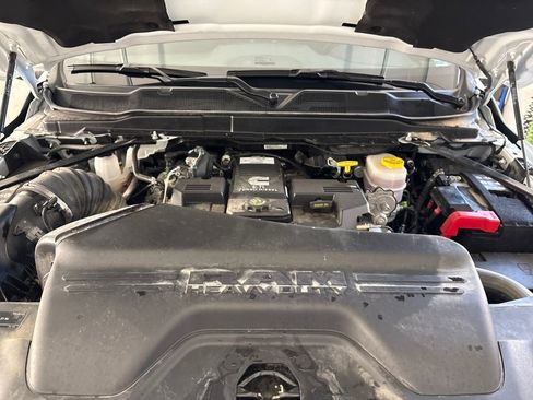 Used 2024 RAM 3500 Laramie w/ Sport Appearance Package image 26