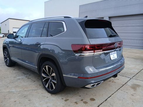 New 2026 Volkswagen Atlas SEL Premium R-Line AWD/4WD image 5