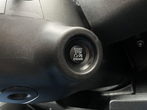 Used 2023 RAM ProMaster 2500 image 18