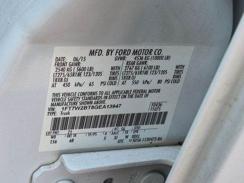 Used 2016 Ford F250 Lariat w/ Lariat Interior Package AWD/4WD image 34