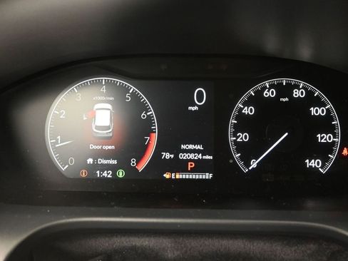 Used 2024 Honda HR-V EX-L image 11