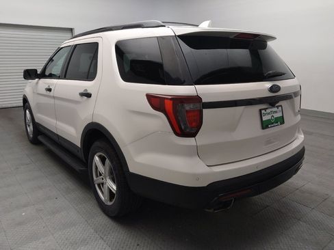 Used 2017 Ford Explorer Sport w/ Equipment Group 401A AWD/4WD image 5