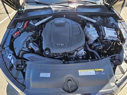 Used 2019 Audi A4 2.0T Premium FWD image 29