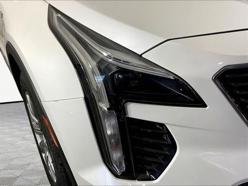 Certified 2023 Cadillac XT4 Premium Luxury w/ Cold Weather Package AWD/4WD image 31