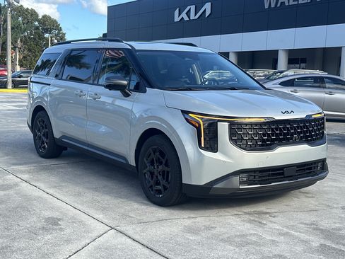 New 2026 Kia Carnival SX Prestige image 4