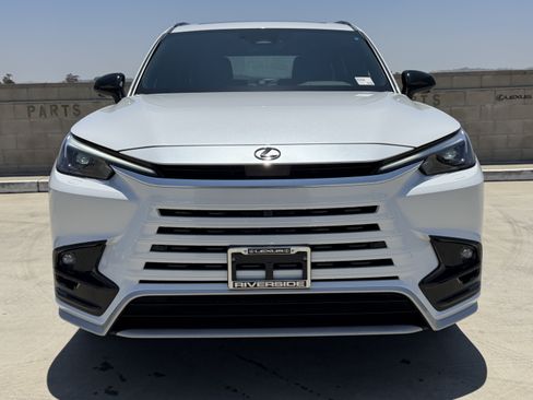 New 2026 Lexus TX 350 AWD image 3