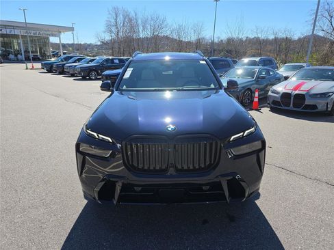 New 2026 BMW X7 xDrive40i w/ M Sport Package image 8