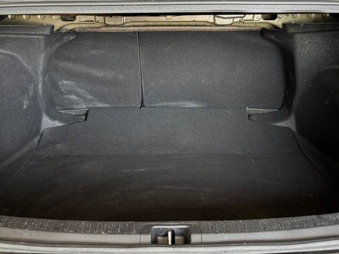 Used 2024 Toyota Corolla LE FWD image 9