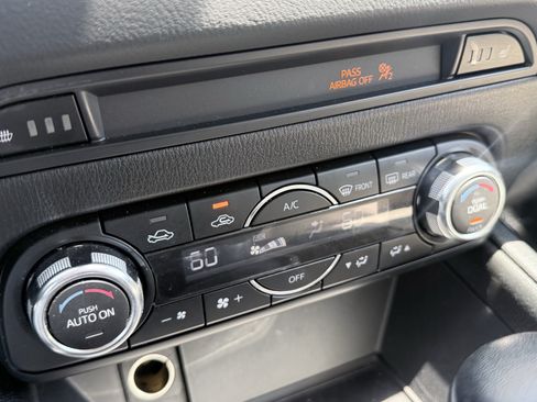 Used 2018 MAZDA CX-5 Touring w/ Preferred Equipment Package FWD image 54
