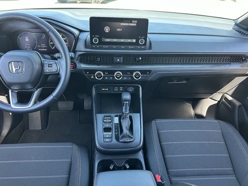 Used 2025 Honda CR-V Sport image 16