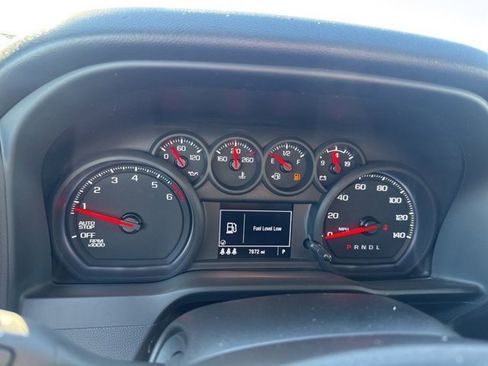 Used 2025 Chevrolet Silverado 1500 Custom image 20