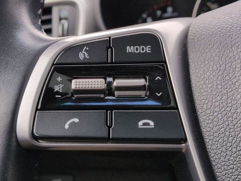 Used 2020 Kia Sorento EX image 16