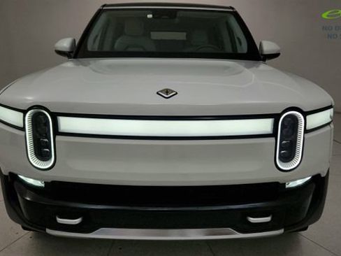 Used 2024 Rivian R1S Adventure Quad AWD/4WD image 24