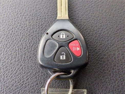 Used 2018 Toyota 4Runner SR5 Premium image 29