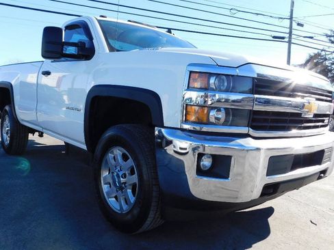 Used 2015 Chevrolet Silverado 3500 LT w/ LT Convenience Package AWD/4WD image 9