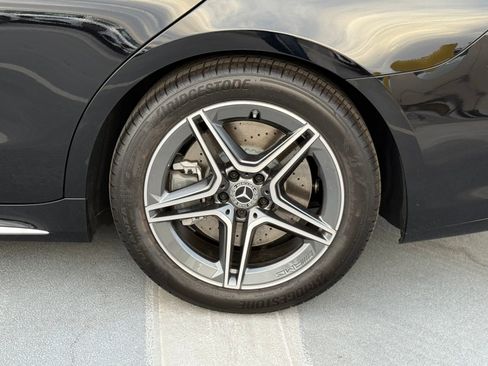 New 2026 Mercedes-Benz S 580 4MATIC Sedan image 17