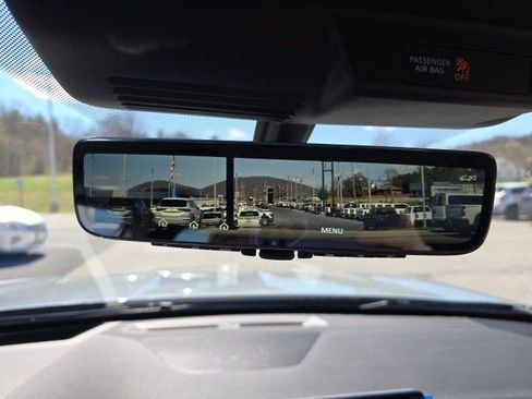 New 2025 Mitsubishi Outlander SEL image 24