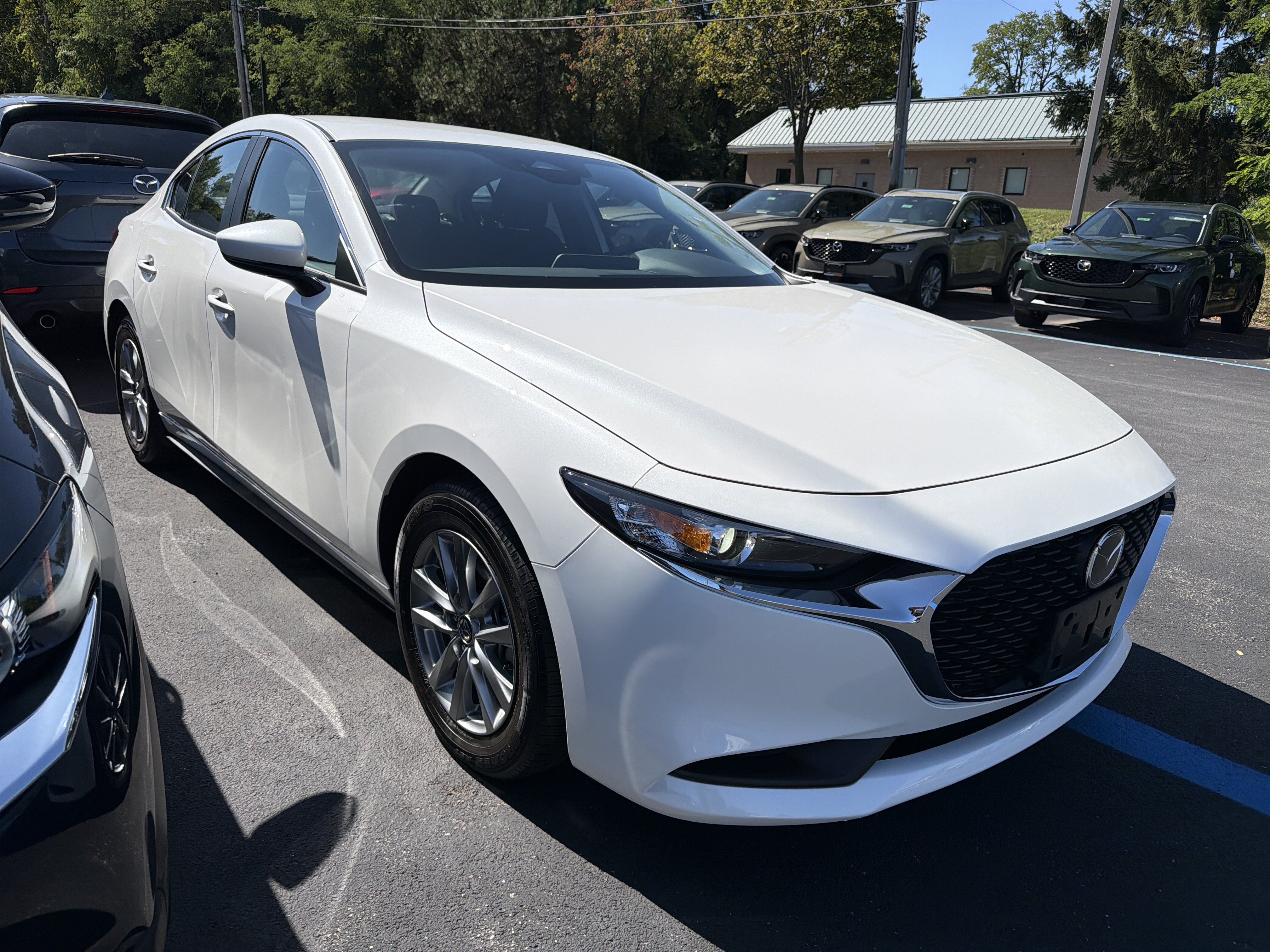 Used 2026 MAZDA MAZDA3 s FWD image 2