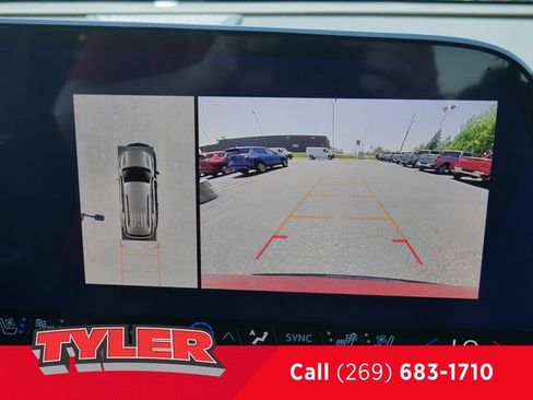 New 2026 Chevrolet Traverse High Country w/ LPO, Floor Liner Package AWD/4WD image 54