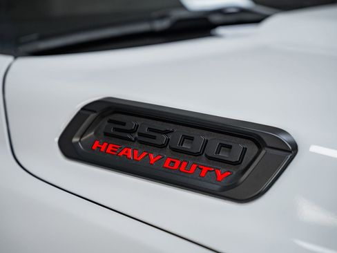 Used 2021 RAM 2500 Laramie w/ Night Edition image 13