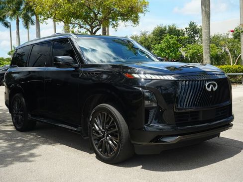 Used 2025 INFINITI QX80 Autograph w/ Autograph Exterior Package AWD/4WD image 14