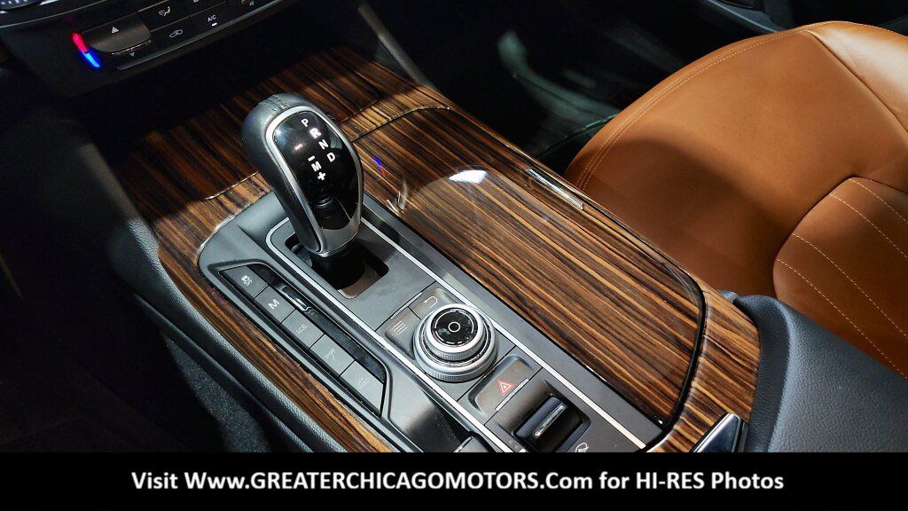 Used 2018 Maserati Levante AWD/4WD image 36