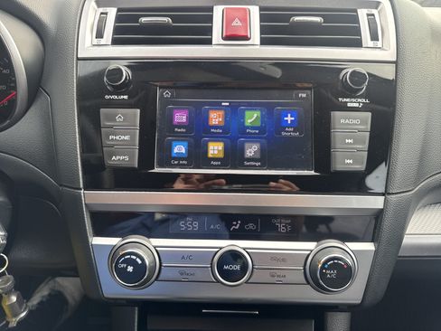 Used 2018 Subaru Outback 2.5i AWD/4WD image 20