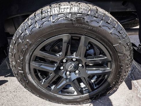 Used 2022 Chevrolet Silverado 1500 LT Trail Boss w/ Convenience Package II AWD/4WD image 26