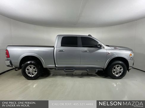 Used 2022 RAM 2500 Laramie AWD/4WD image 5